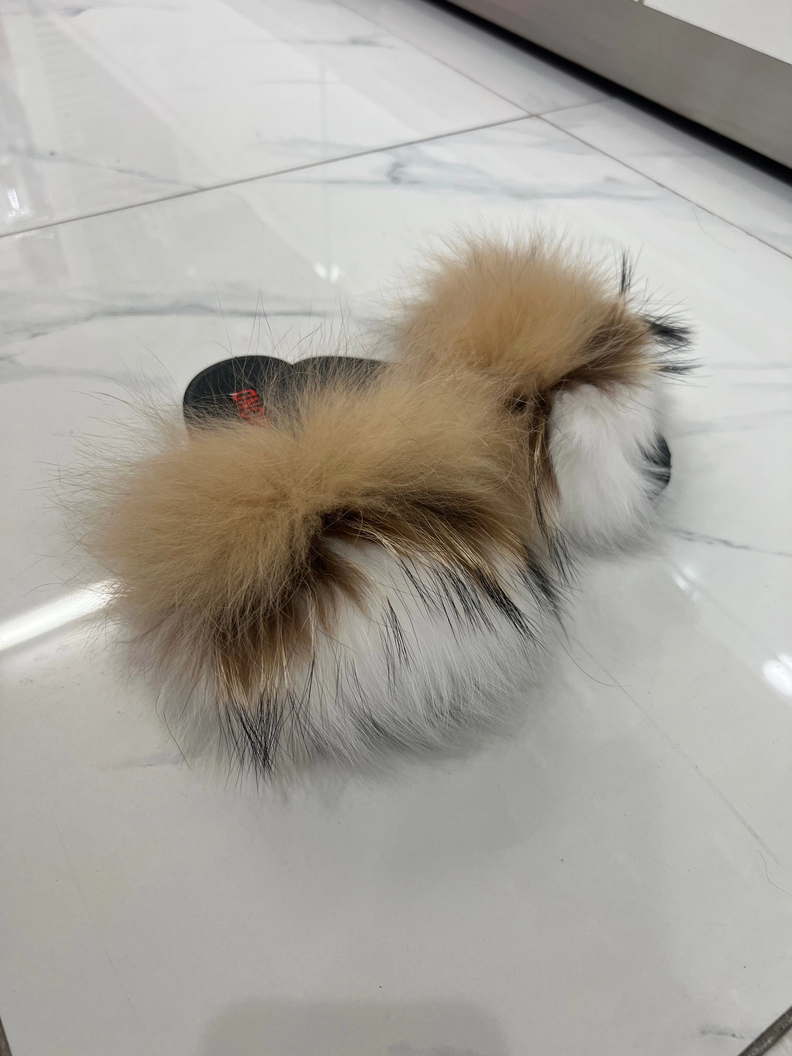 Free Crochet Pattern For Slippers Kids faux fur slides white-cream