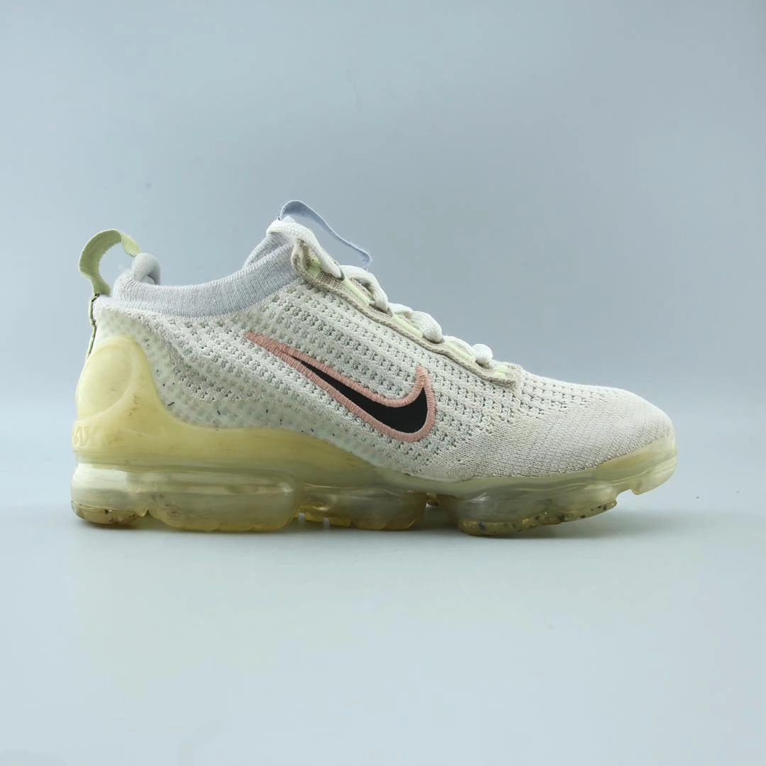 Vomero 18 Road Running Shoes NIKE AIR VAPORMAX 2021