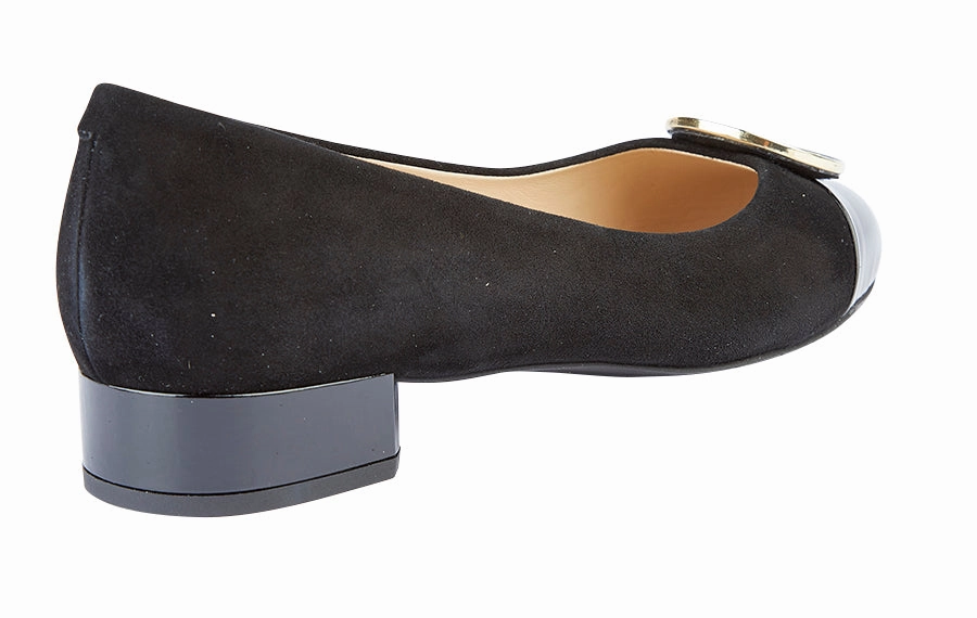 MDF HOP BLACK Flat Closed Toe Wedding Shoes