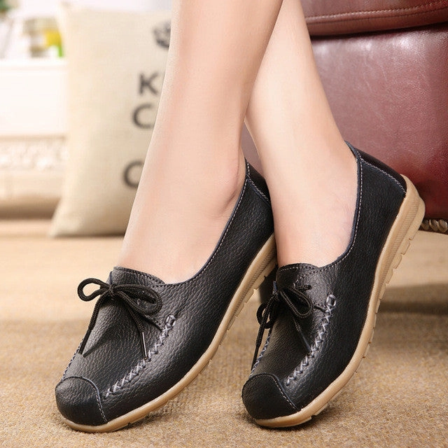 ZZPOHE spring autumn new lace Mother Flat shoes fashion shallow mouth Ladies Peas shoes tendon casual Women Leather shoes 35-40 Flat Wide Toe Box Shoes