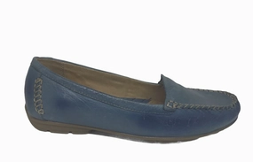 Travel Mood Fashionable Comfort Naturalizer Kellyn Classic Navy Leather Loafer Moccasin