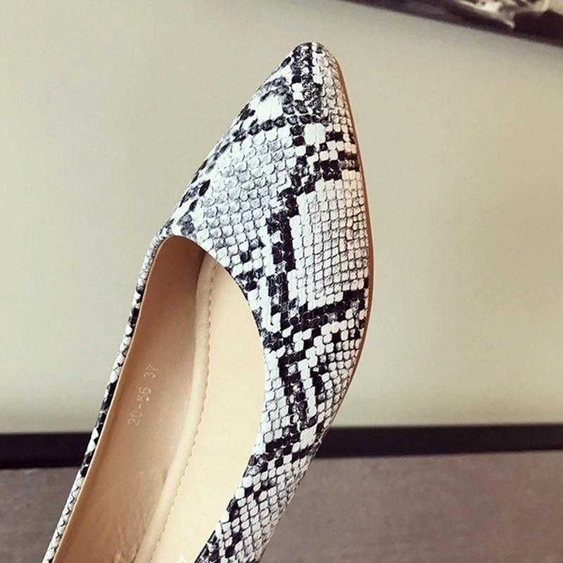 New Arrival  Women's Loafers Women Flat Heel Shoes Snake Print Slip-On Pointed Toe Causal Shoe Penny Loafers 1980s