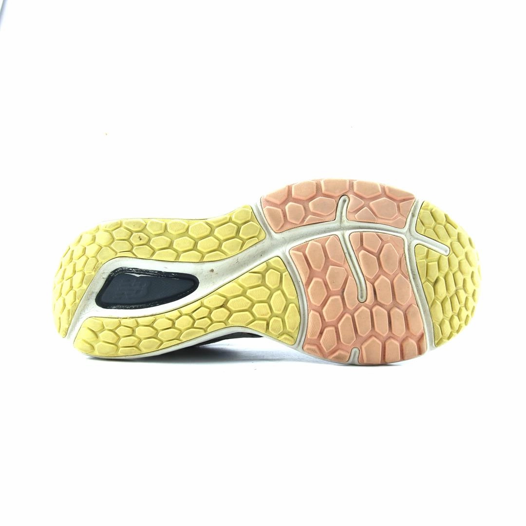 Gtx Running Shoes NEW BALANCE 680V7