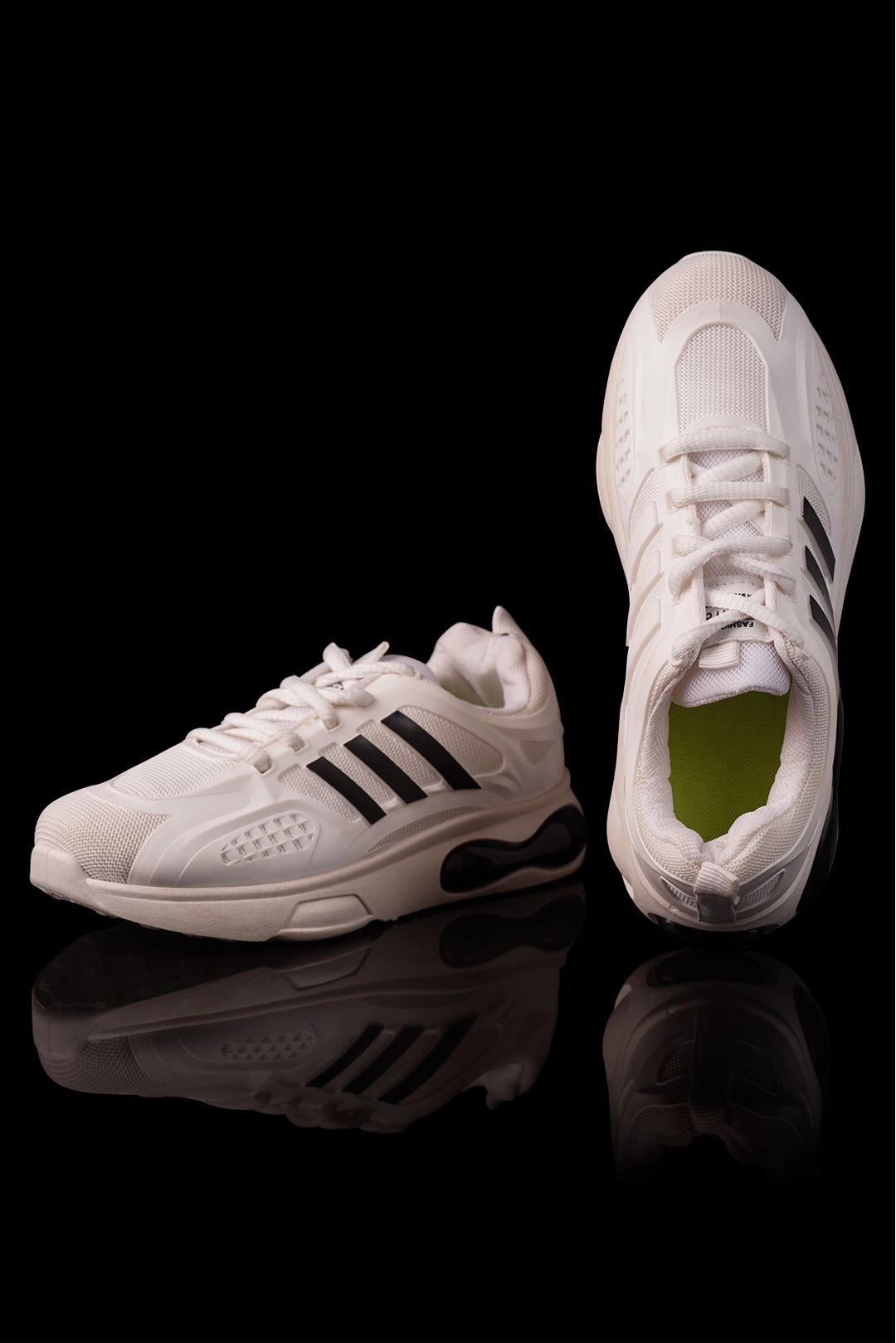 Dress With Yellow Shoes NIKE ABC