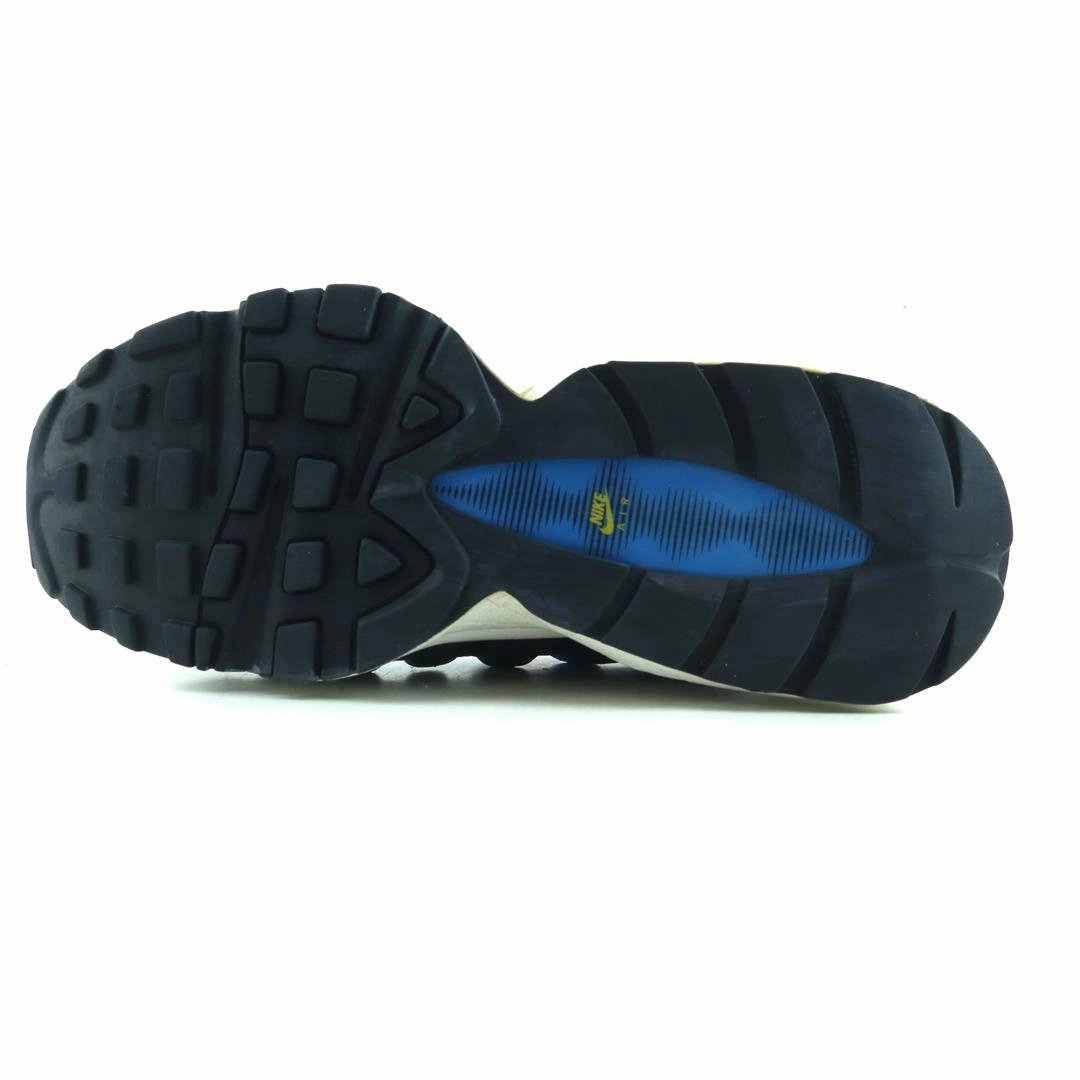 Gore Tex Trail Running Shoes NIKE AIR MAX 95 NOW GS