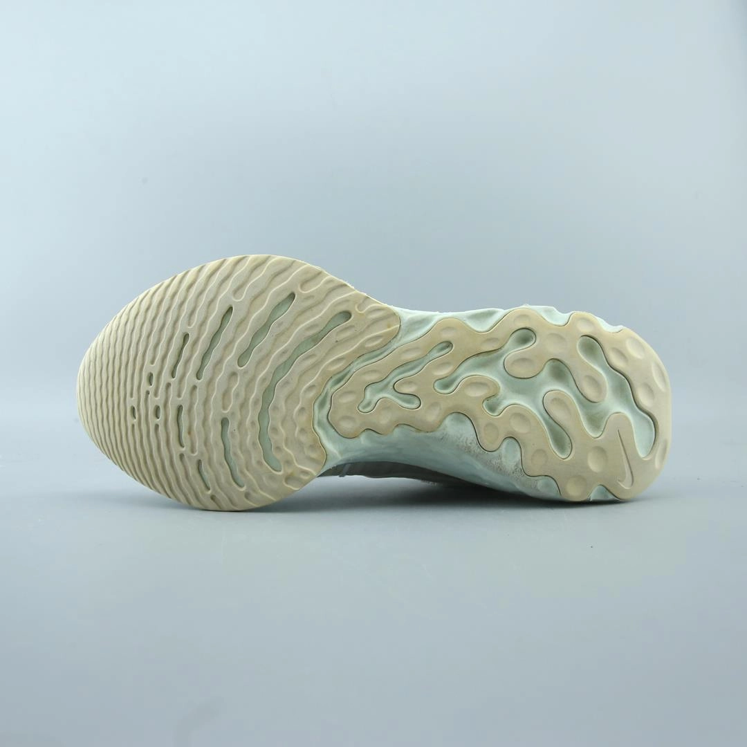 Cheetah Running Shoes NIKE INFINITY RUN FLYKNIT 2