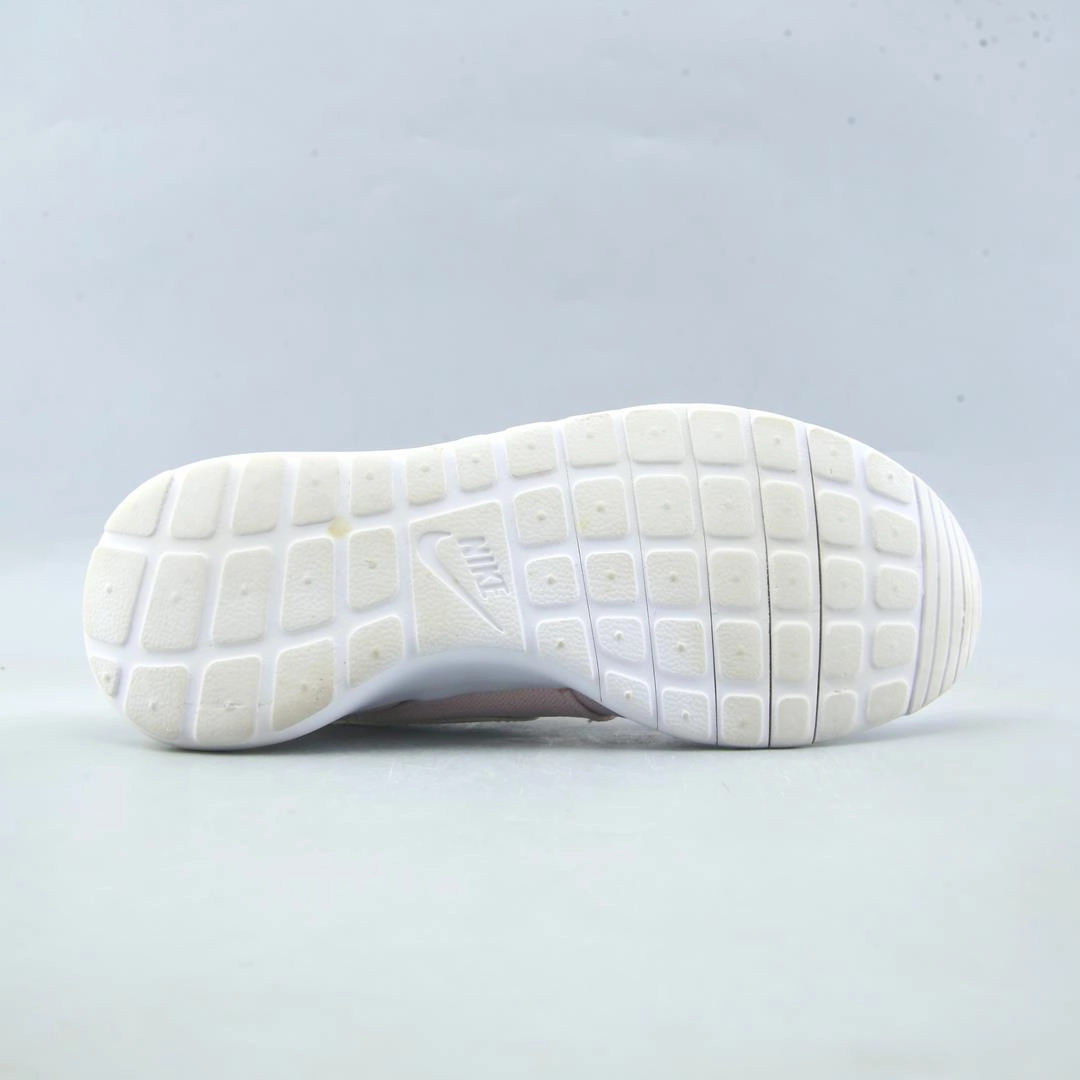 Running Shoes Test NIKE ROSHE ONE