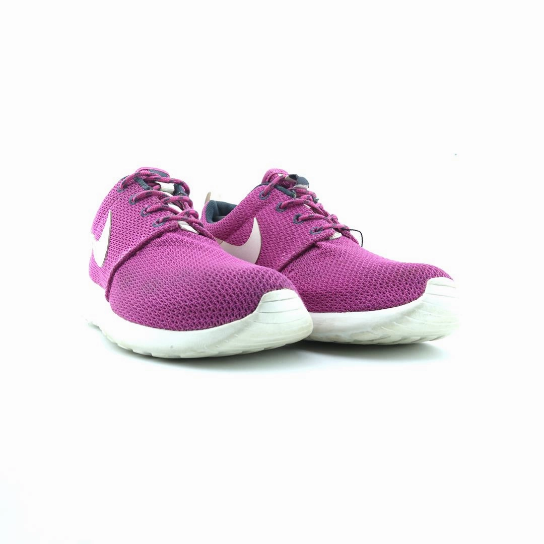 Running Shoe Fitting Gait Analysis New York City NIKE ROSHE ONE