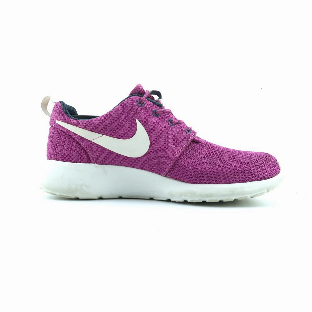 Lulu Running Shoes NIKE ROSHE ONE
