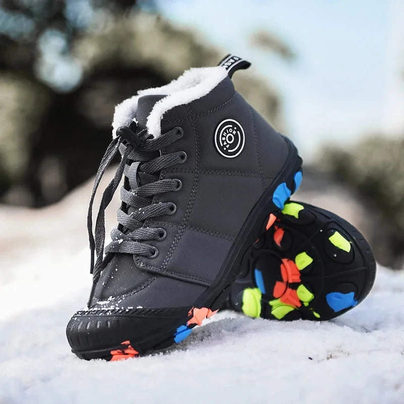 Best Crampon Compatible Hiking Boots Kids Hiking Shoes Non-slip Boys Winter Sneakers Warm Plus Fur Boots Teenagers Sport Trekking Shoe for Girls High Top Boots