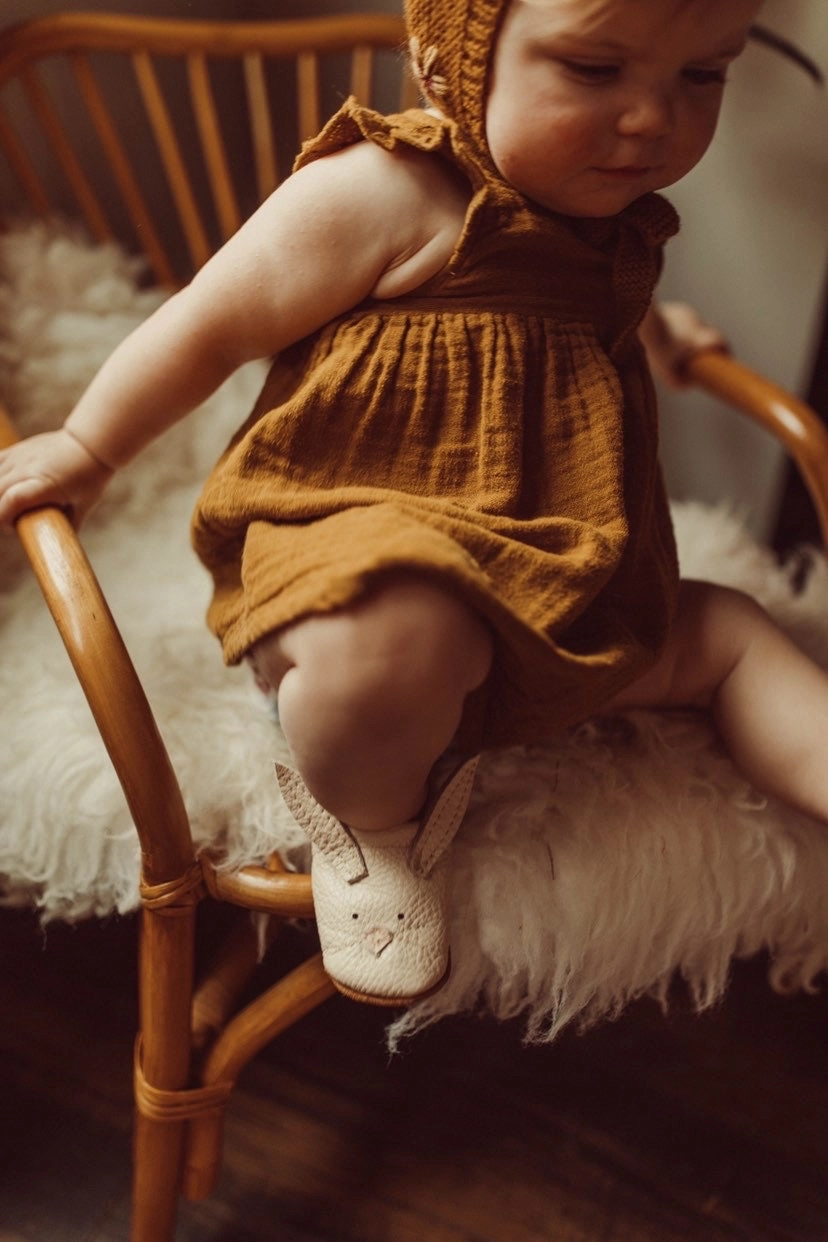 Oat Bunnies // Cute Critters Leather Shoes Baby and Toddler Bunny High Heels Feet Slide Forward