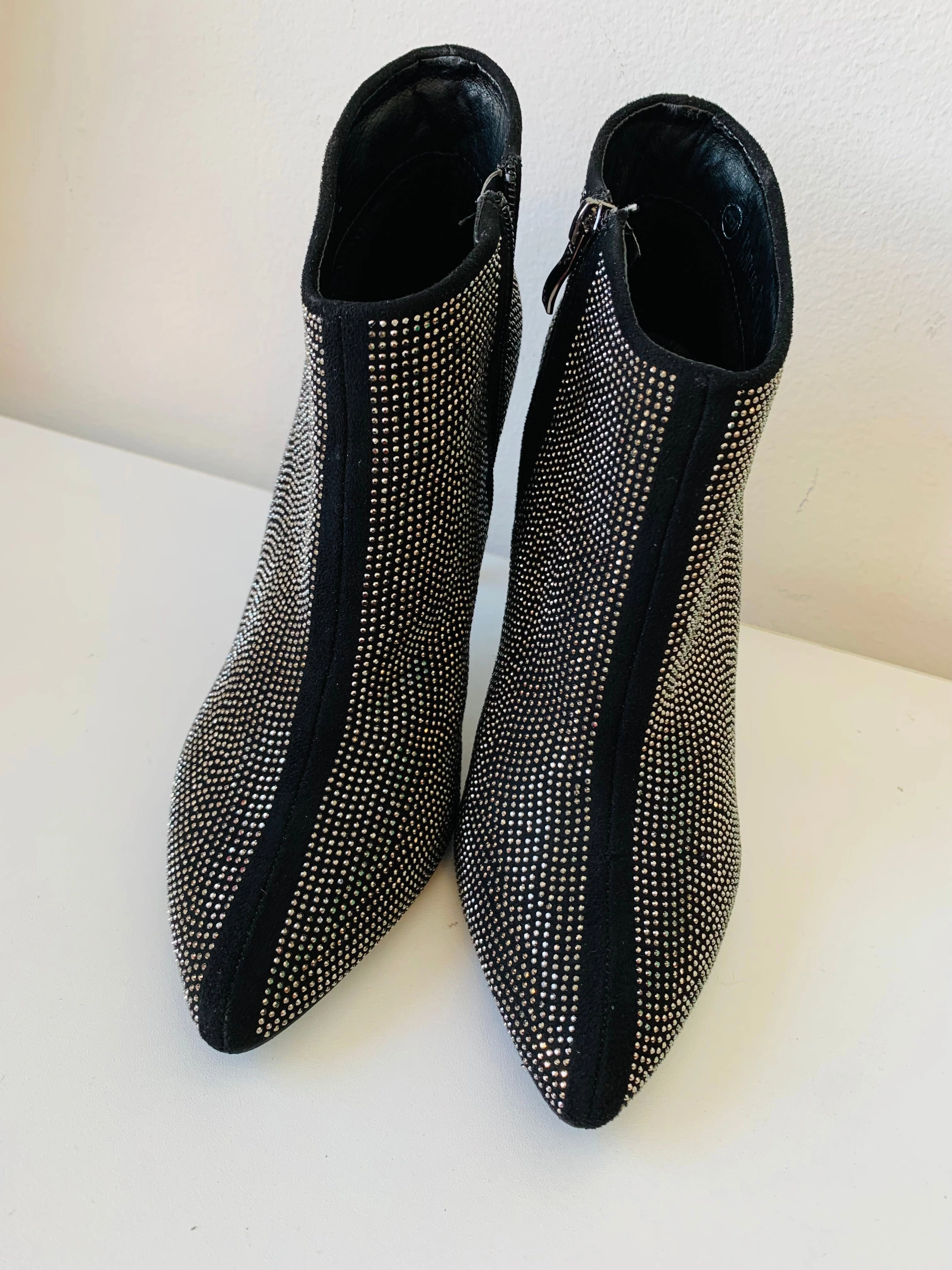 Nature Breeze Black Studded Aria Ankle Boots Size 9 Running Adidas Shoes