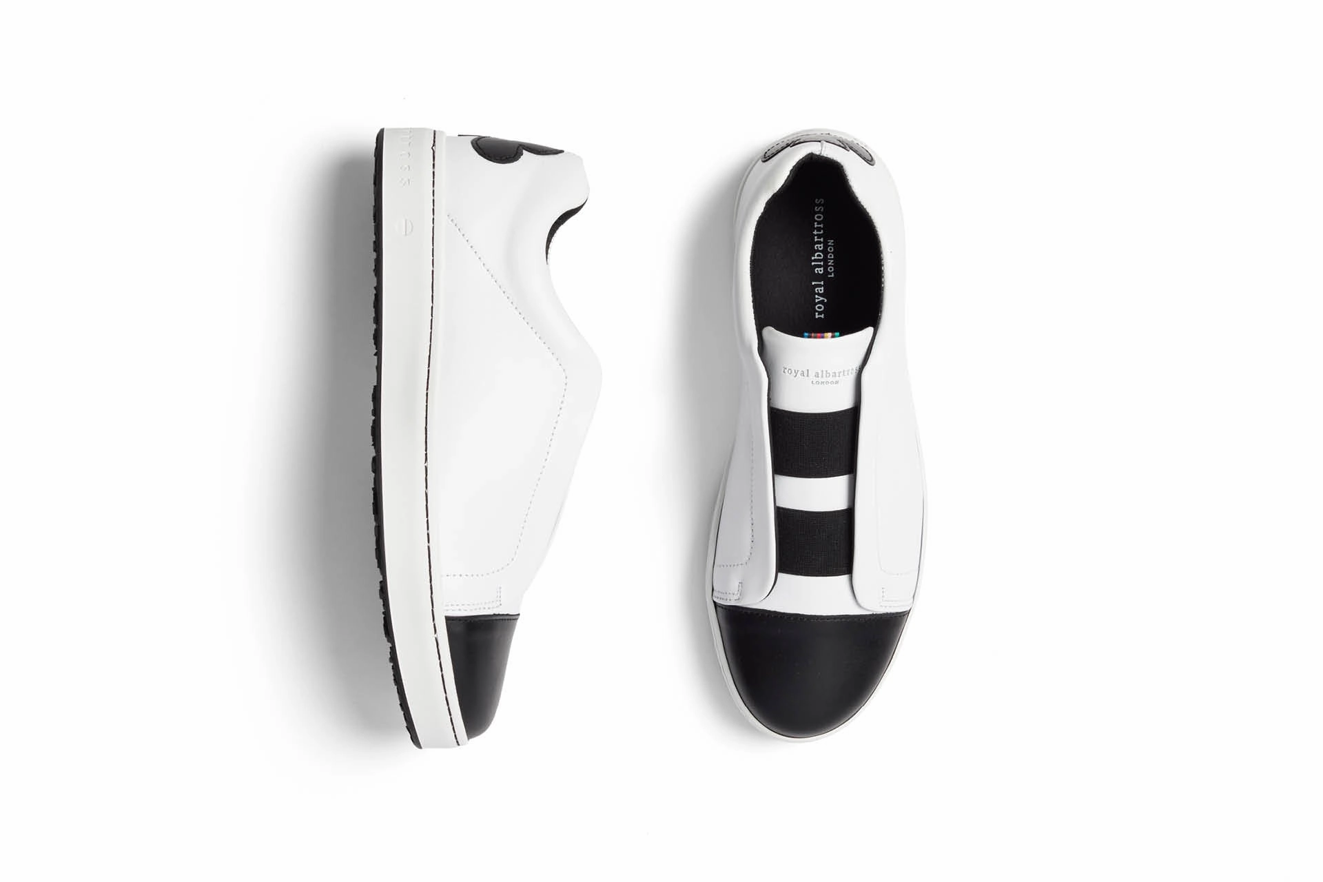 Queen of Clubs | White/Black ski resort rollerblades