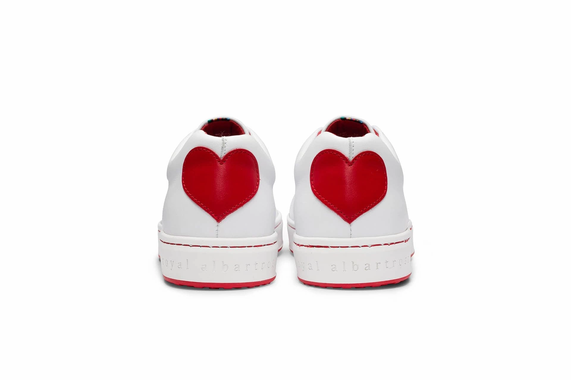 Queen of Hearts | White/Red Business Style