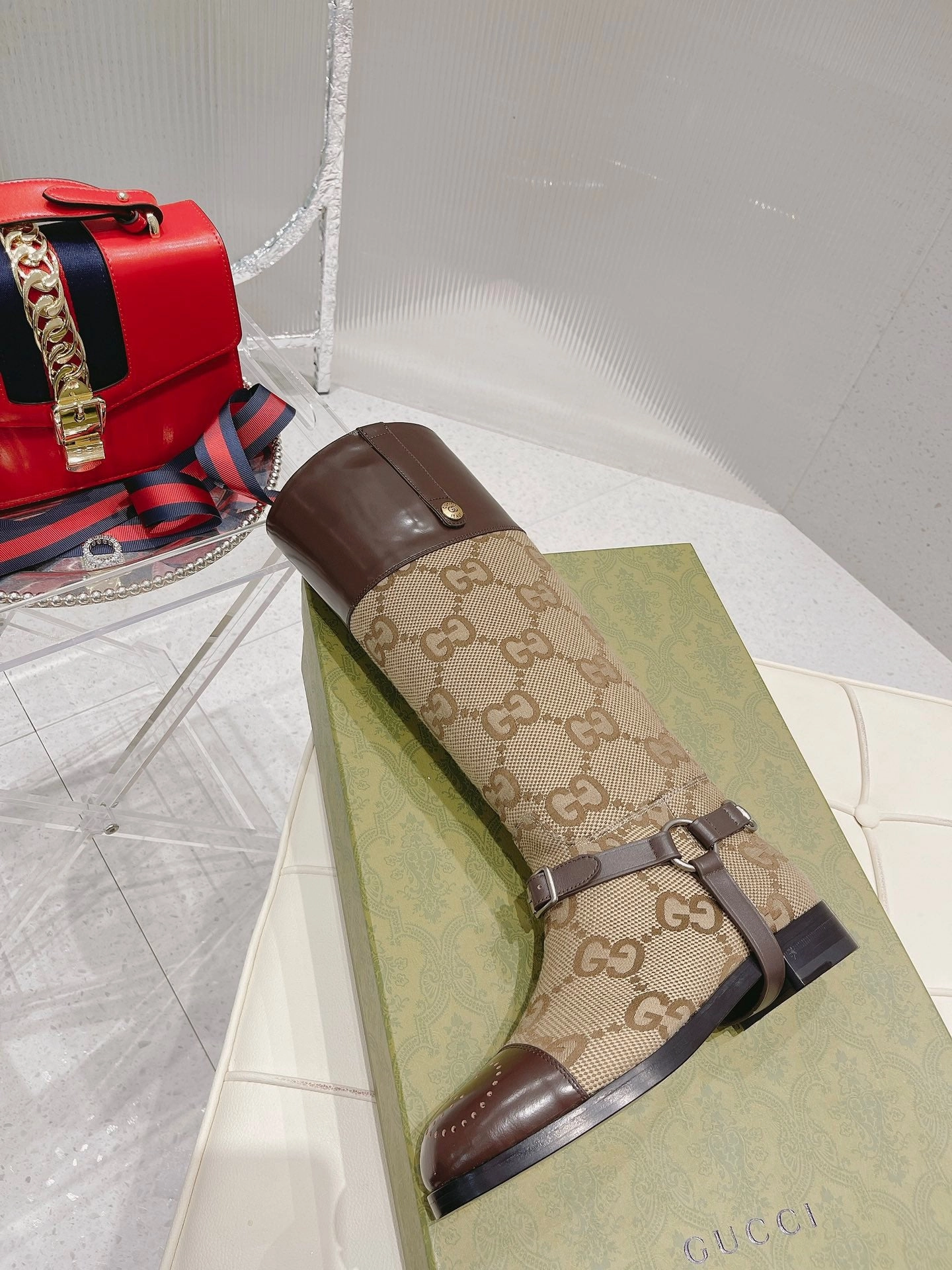 SE746   Size 5-9    Material: Cowhide  Lining: Sheep skin Sole: Italian leather Adidas Crazy 2 Shoes