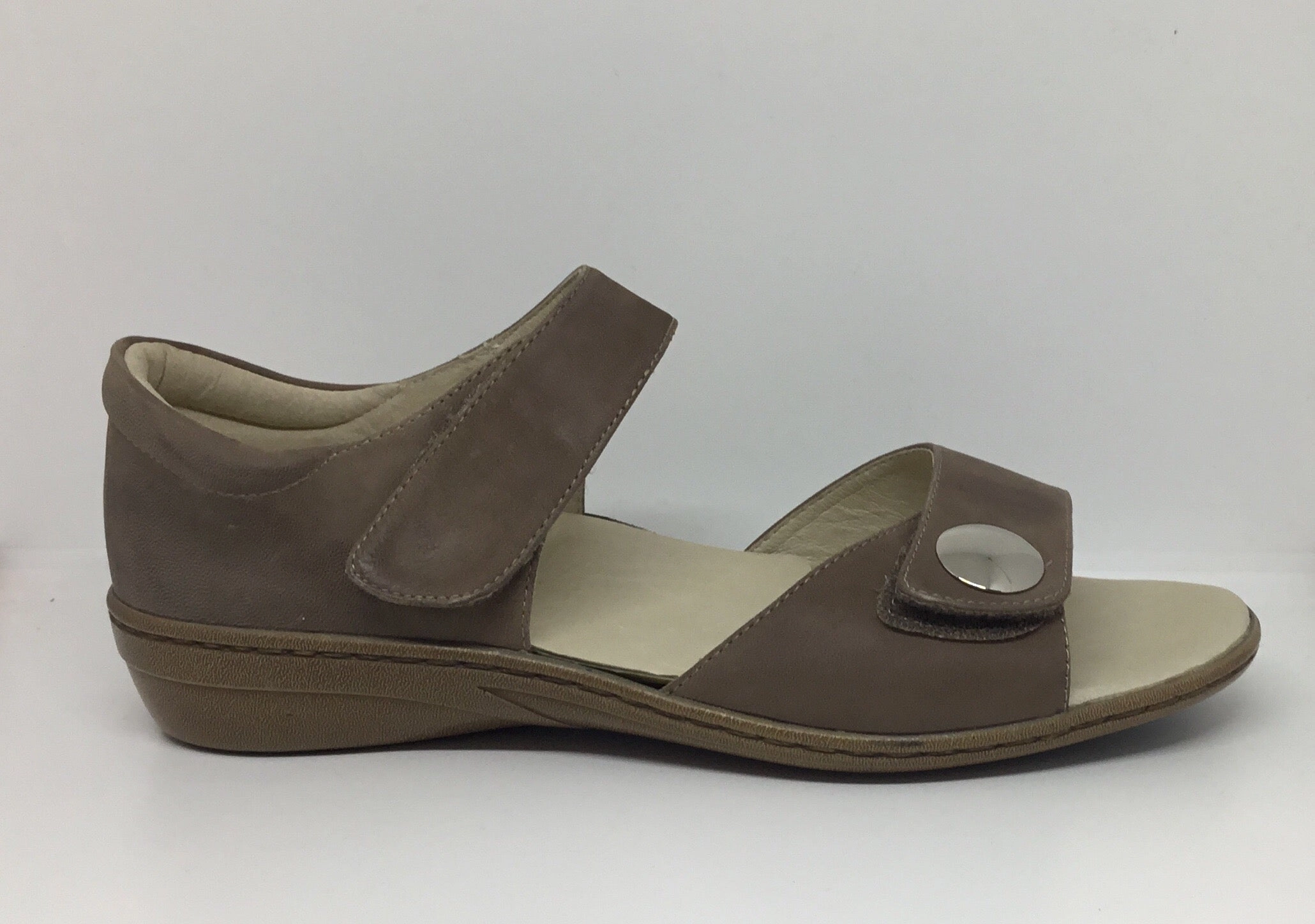 Daily Ease Day Glam Klouds Viva Stone Leather Sandal