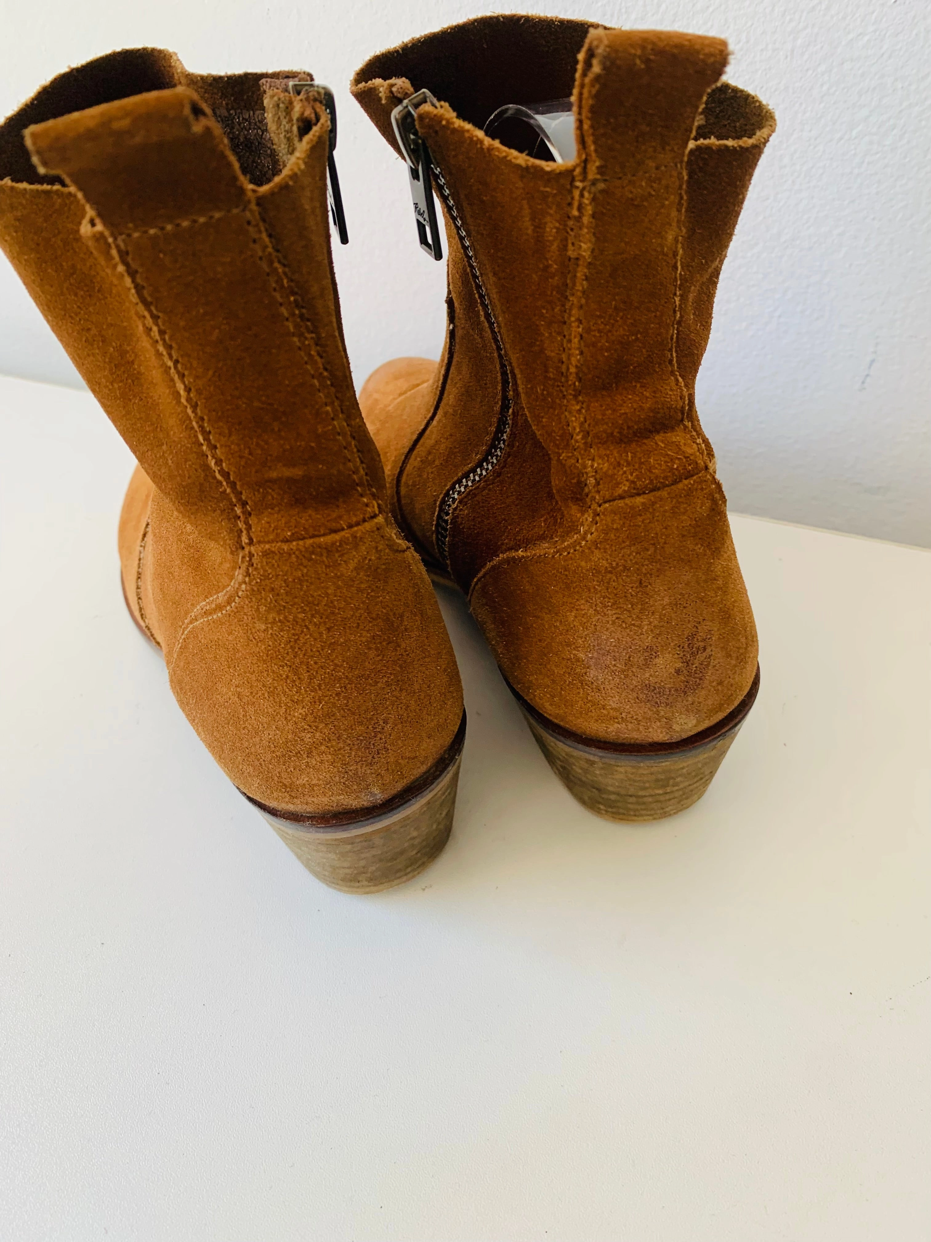 Adidas Boost Golf Shoes Rebels Mara Suede Bootie In Bronze Size 7.5