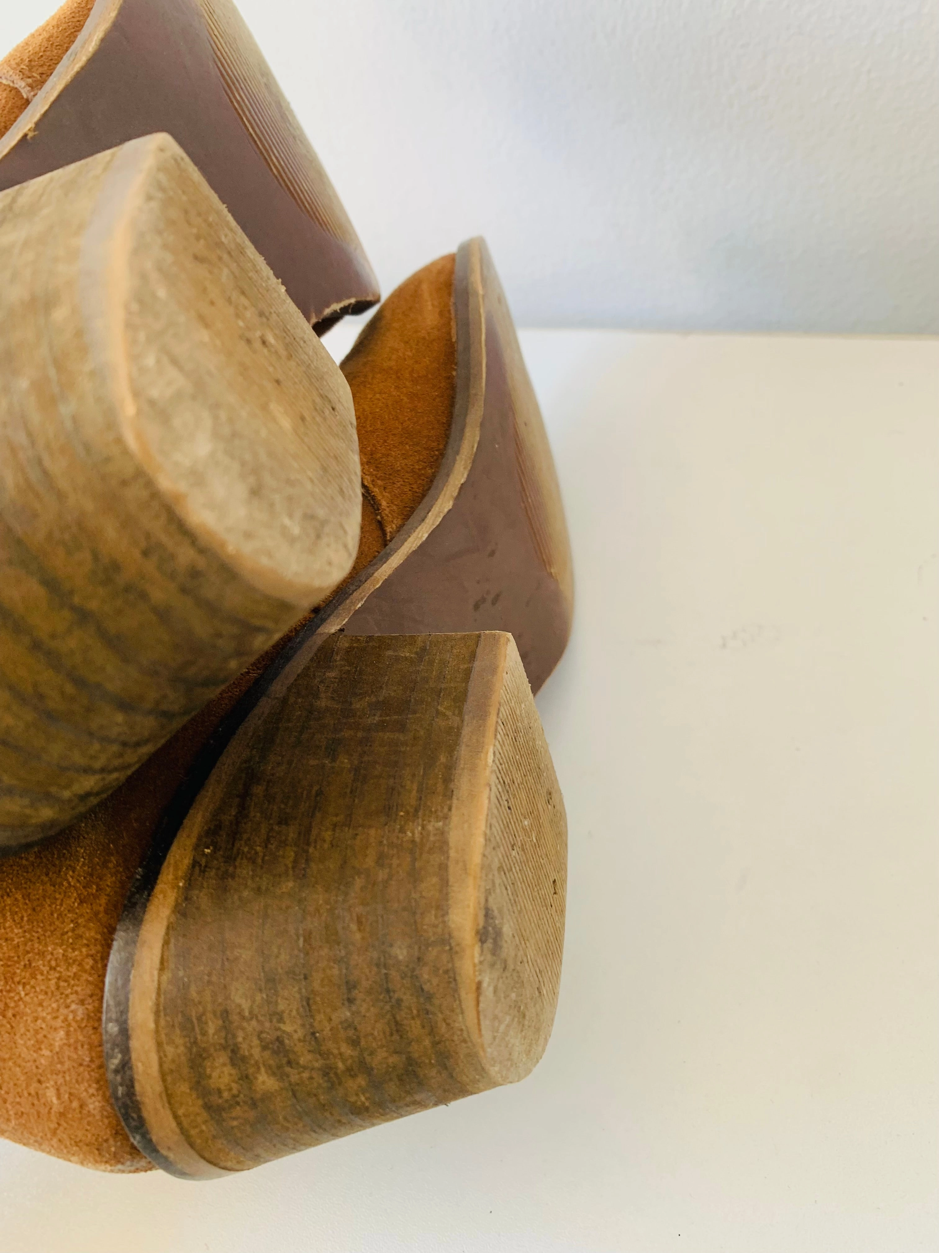 Adidas Swift Run Athletic Shoe Rebels Mara Suede Bootie In Bronze Size 7.5