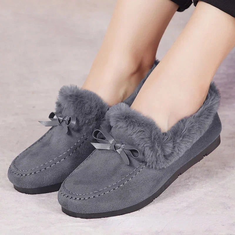 Women Winter Casual Shoes New Moccasins Soft Flat Non-slip Loafers Fashion Comfort Warm Plush Bow Slip on Female Cotton Shoes Loafers And Dress
