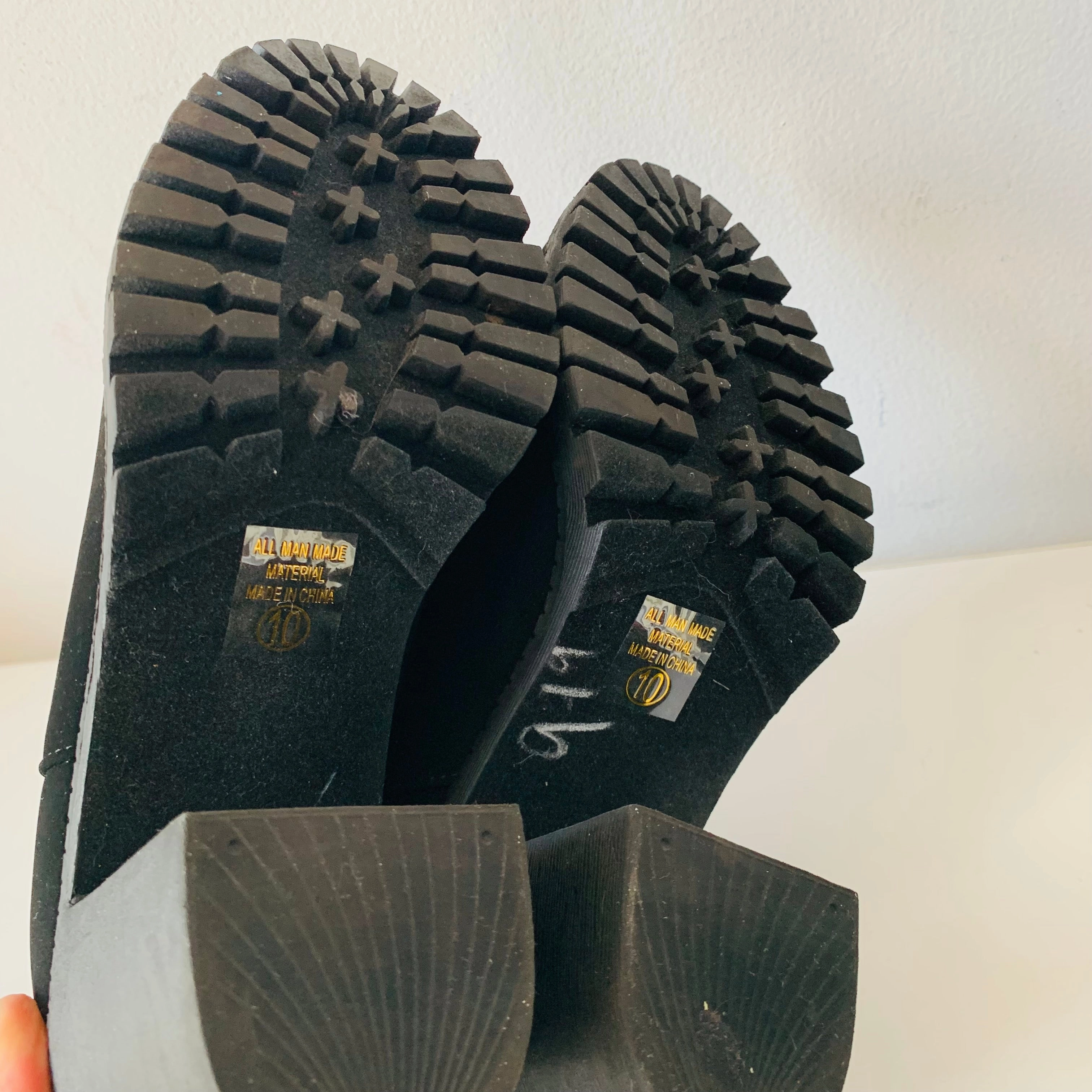 Adidas Anthony Edwards 1 Low Basketball Shoes Soda Glove Ankle Boots with Lug Sole Elastic Gore Heeled Boots Size 10 New