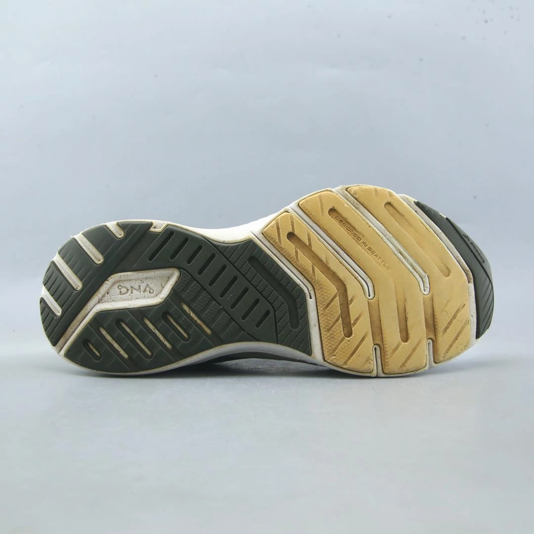 BROOKS LAUNCH GTS 8 True Motion Running Shoes