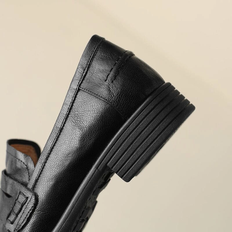 Retro Style Soft Leather Penny Loafers for Women in Coffee/Black Alligator Loafers