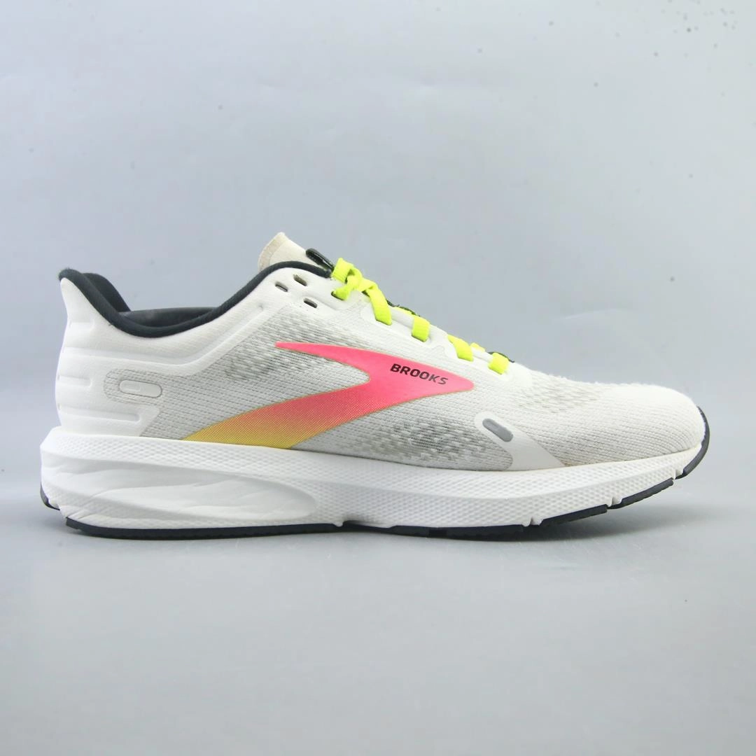 BROOKS LAUNCH 9 Innovate Running Shoes