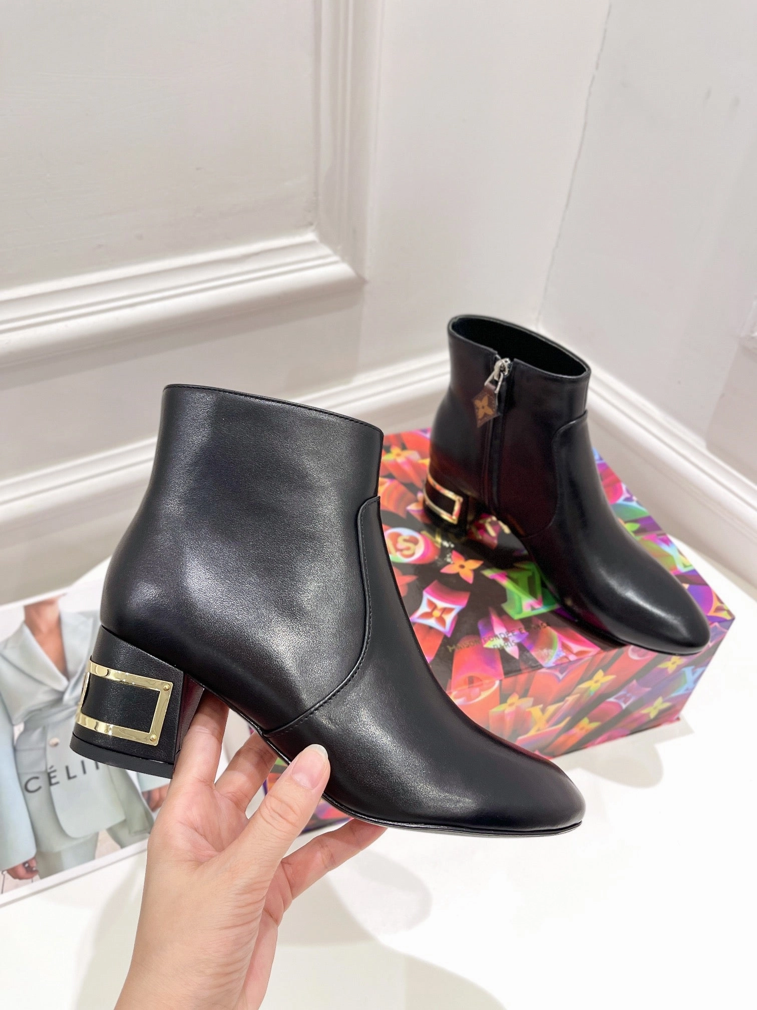 SE669  Size 4-9   Heels:5cm Material: Cowhide  Lining: Sheep skin Sole: Italian leather Adidas Golf Shoes