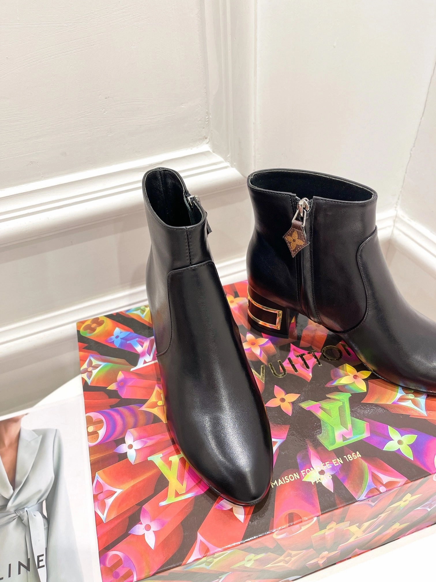 SE669  Size 4-9   Heels:5cm Material: Cowhide  Lining: Sheep skin Sole: Italian leather Low Cost Adidas Shoes