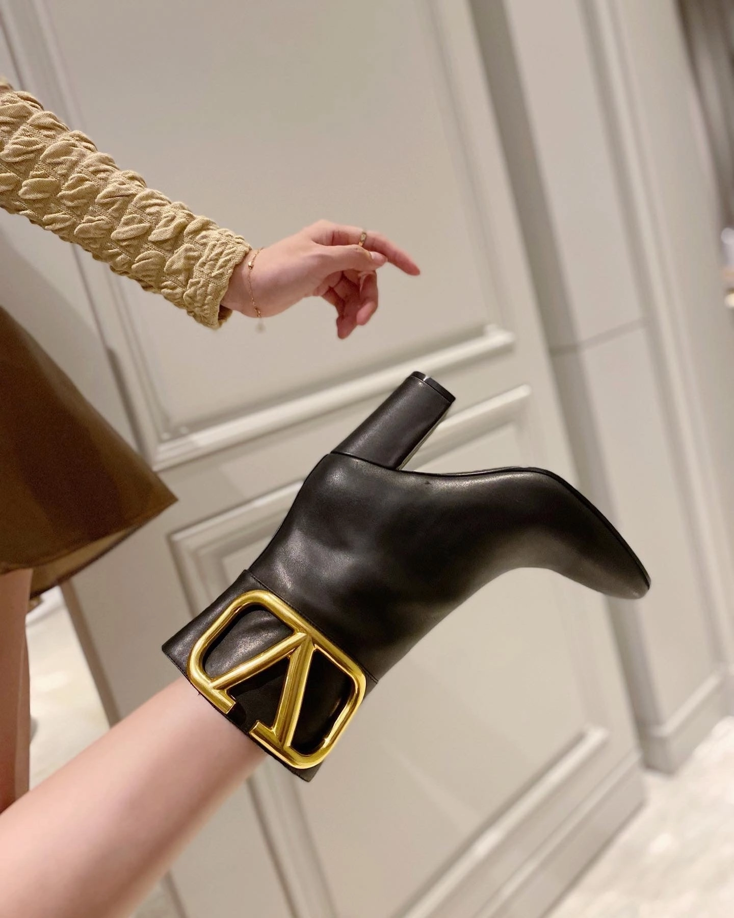 Adidas Adipower Boost Golf Shoes SE794  Size5-11   Heels:8cm Material: Cowhide  Lining: Sheep skin Sole: Italian leather