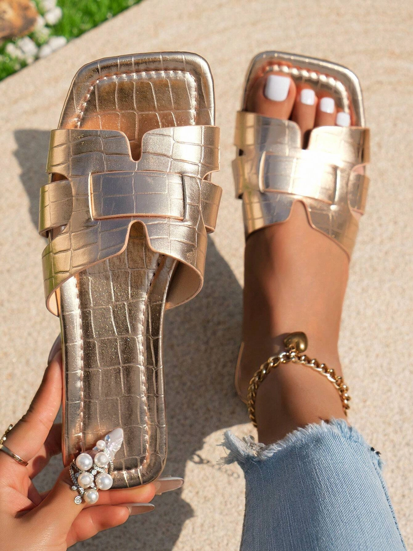 Shoes Flats Urban Outfitters SHEIN Slip-On Roman Style Crocodile Pattern Flats