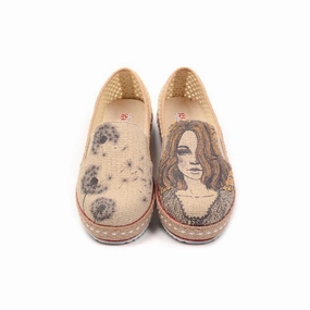 Heart Glow Sneaker Shoes DEL133