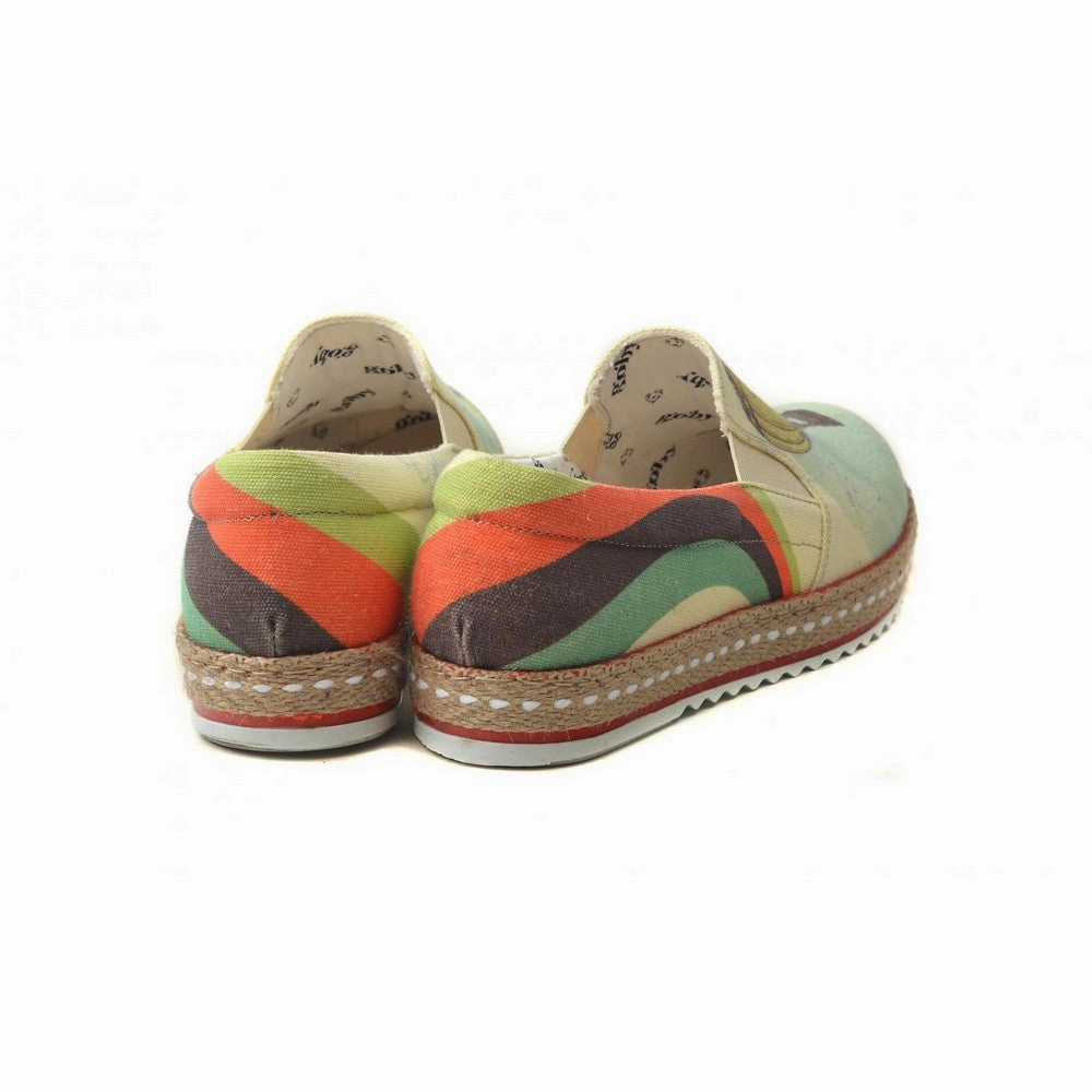 Versatile Sneaker Shoes HV1516