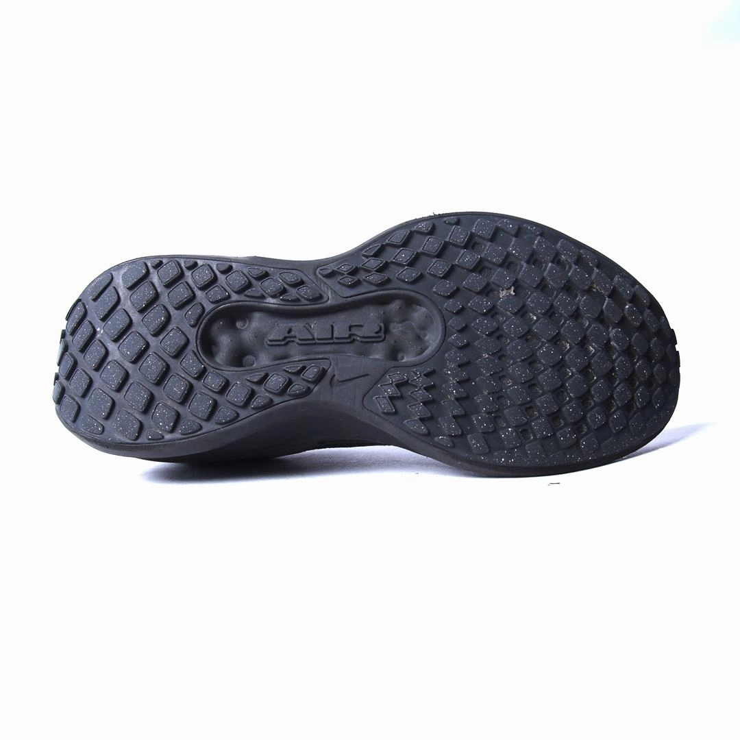 Speedcross Vario 2 Running Shoes NIKE WINFLO 11