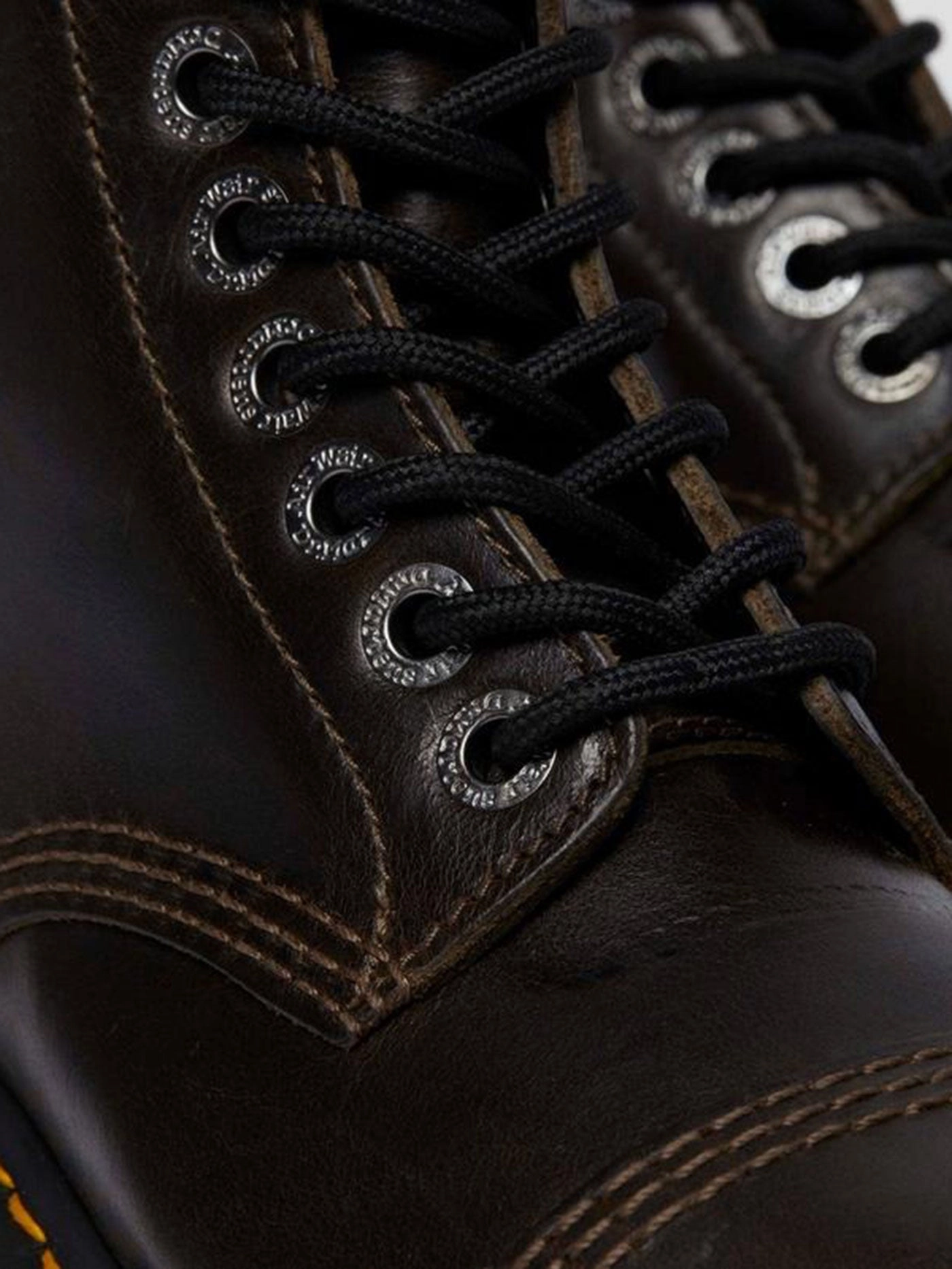 Rack For Shoes And Boots Sinclair Orleans Dark Taupe Boots