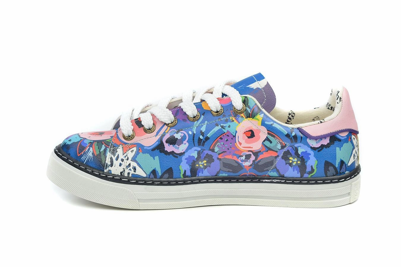 Sneaker Shoes GSS105 Neutral Glow Ventilated Design