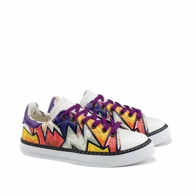 Pose Ready Sneaker Shoes GSS504