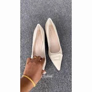 Asics Field Ultimate Ff 2 Turf Shoes Square Button Pump Slip on Designer Shoes.