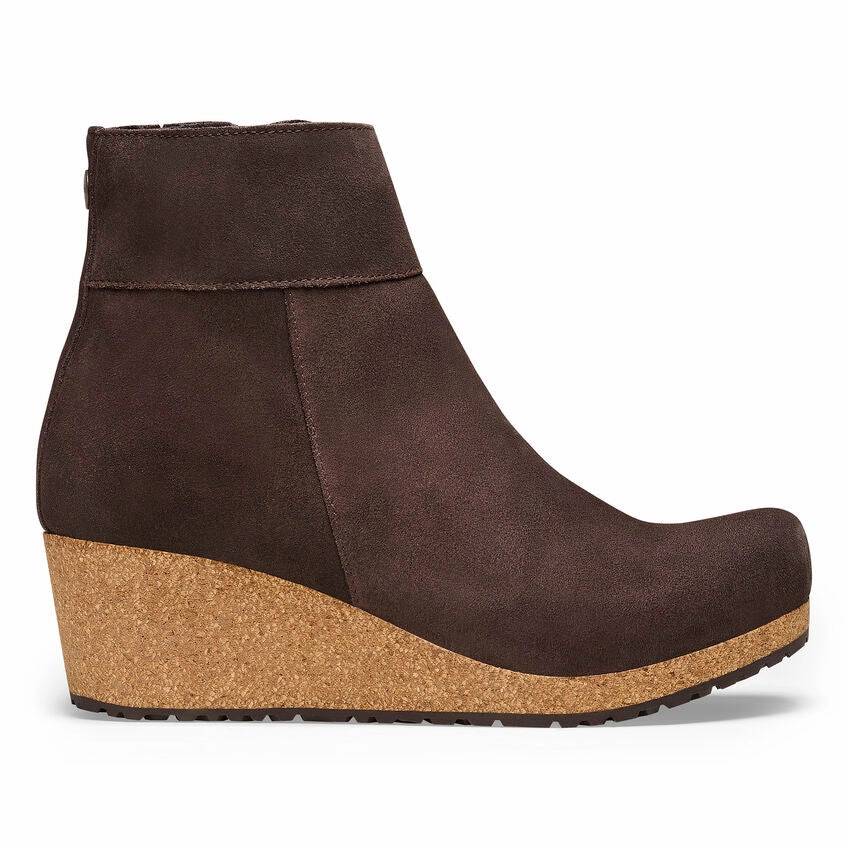 Dress Shoes To Wear With Leggings 'Birkenstock' Women's Ebba Suede Leather Ankle Boot - Roast