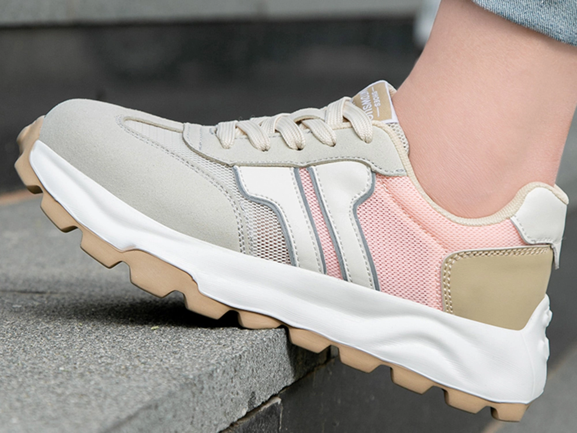 Steel Toe Boots for Women Lightweight Comfortable Industrial Construction Work Safety Shoes Indestructible Sneakers Best Diabetic Work Boots