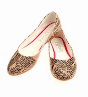 Newspaper Ballerinas Shoes 1030 Comfort Strap