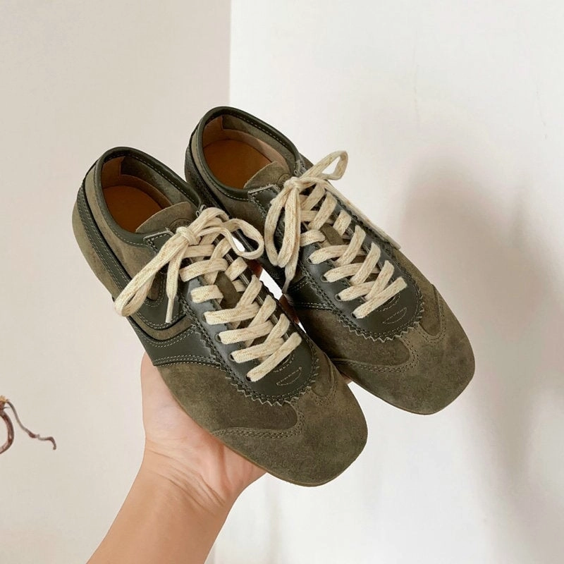 Best Carbon Plate Running Shoes For Feet Handmade Soft Leather Colorful Sneakers for Women Lace Up Sneakers Designer Shoes