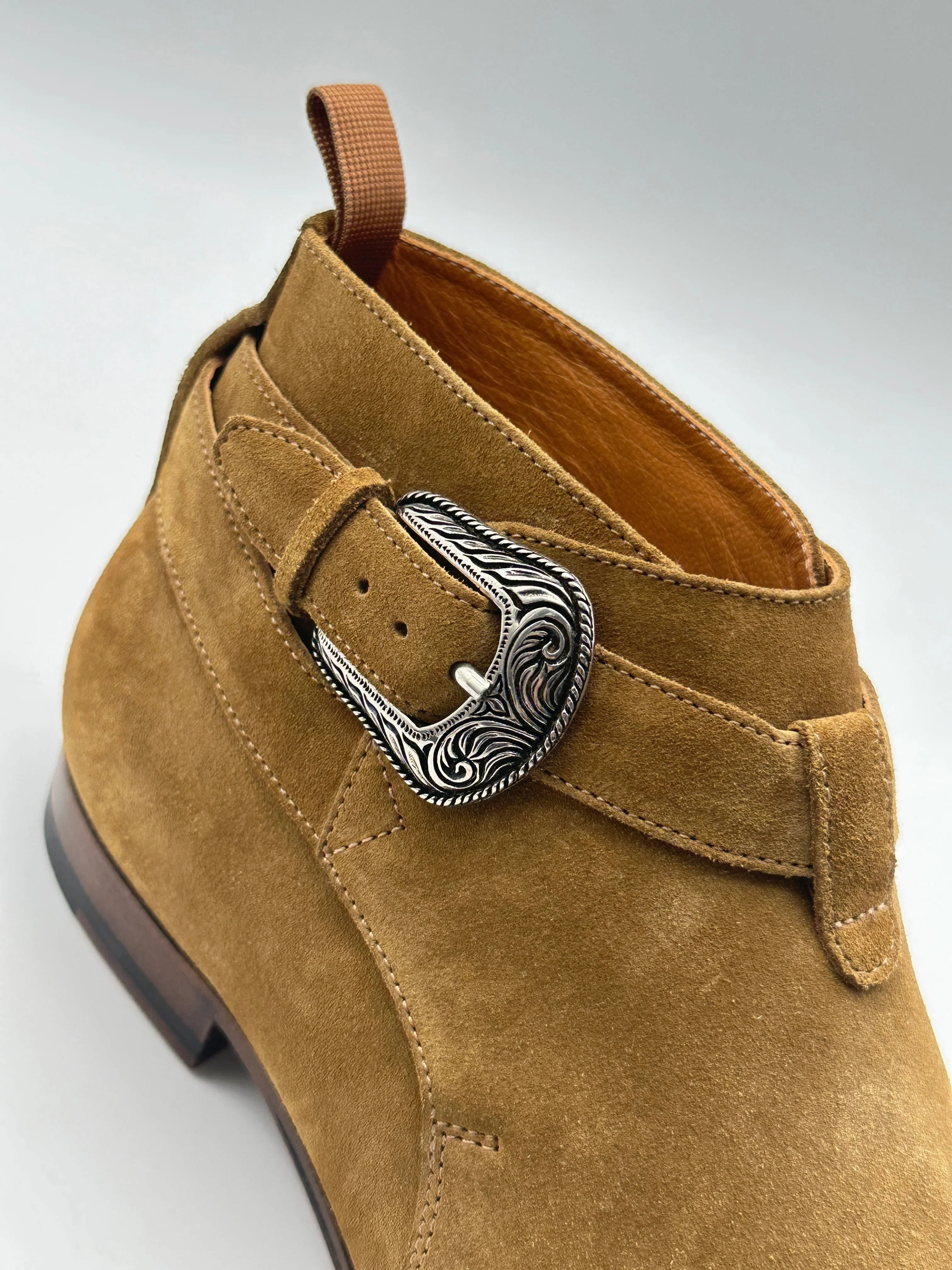 Stivaletto Suede Con Fibbia Cuadra Boots