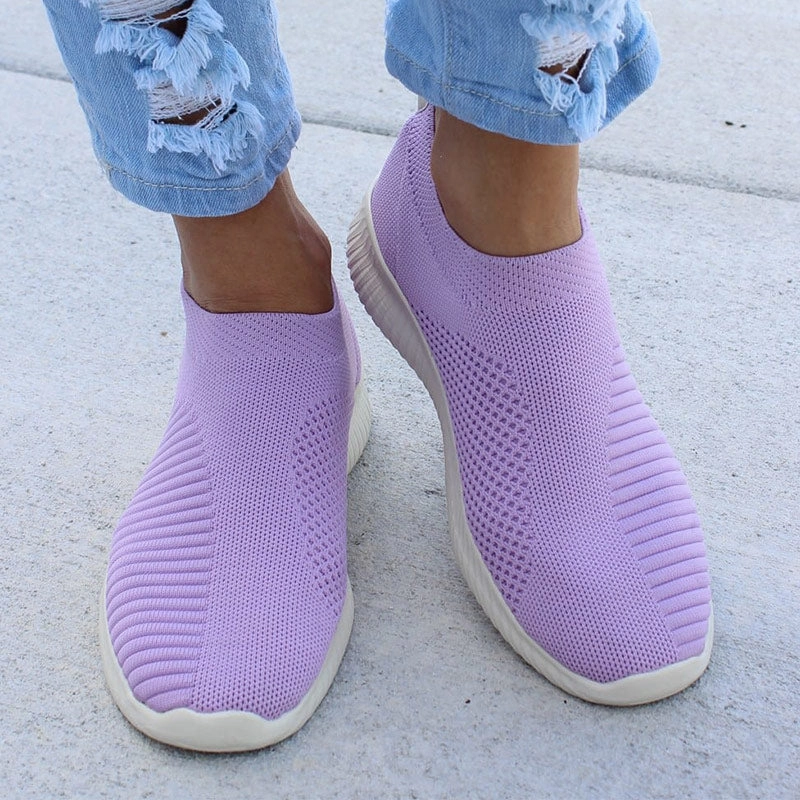 Women Flat Slip on White Shoes Woman Lightweight White Sneakers Summer Autumn Casual Chaussures Femme Basket Flats Shoes Leather Shoes Slip On Loafers