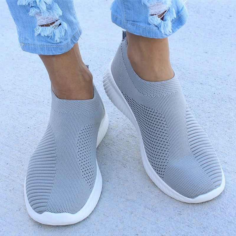 Wedding Shoe Flats Women Flat Slip on White Shoes Woman Lightweight White Sneakers Summer Autumn Casual Chaussures Femme Basket Flats Shoes