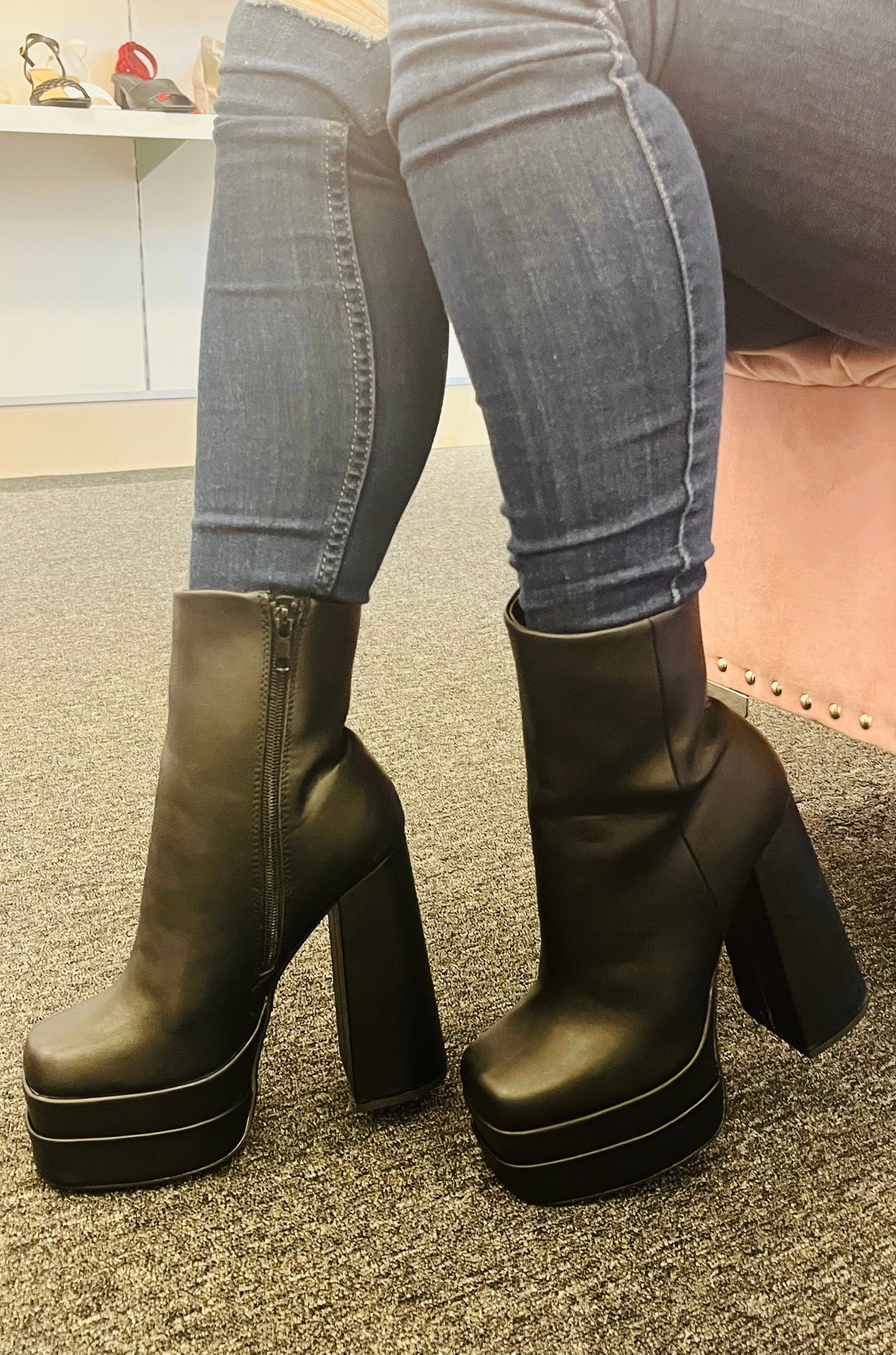 Super Shoes Adidas Lau Chunky Heel Boots