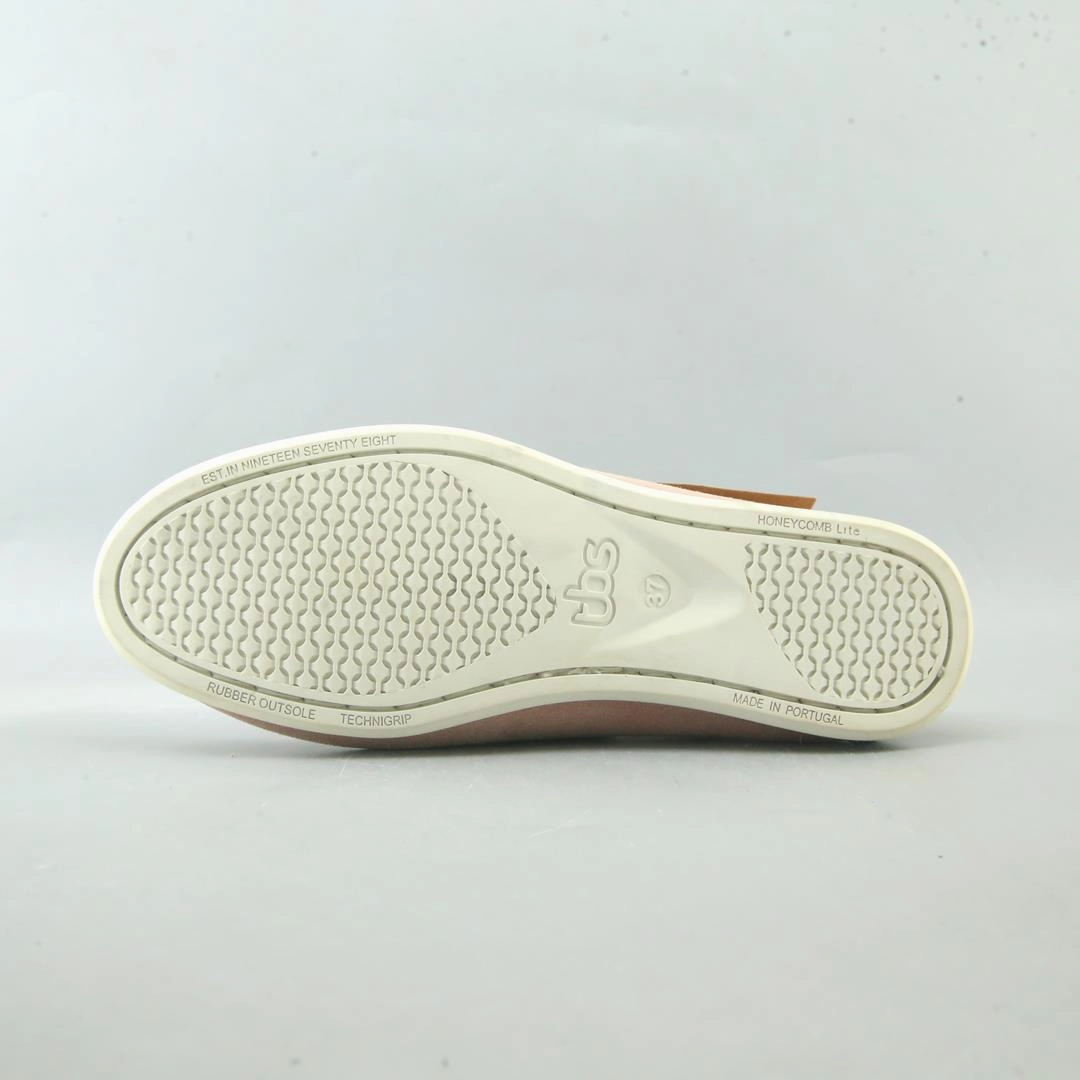 Casual Clipless Cycling Shoes TBS .