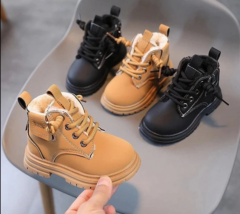 The Boots Are Made Children's Fashion Boots Winter Thickened Boys Girls' Anti Slip Warm Leather Boots Side Zipper Solid Color Kids Casual Shoes