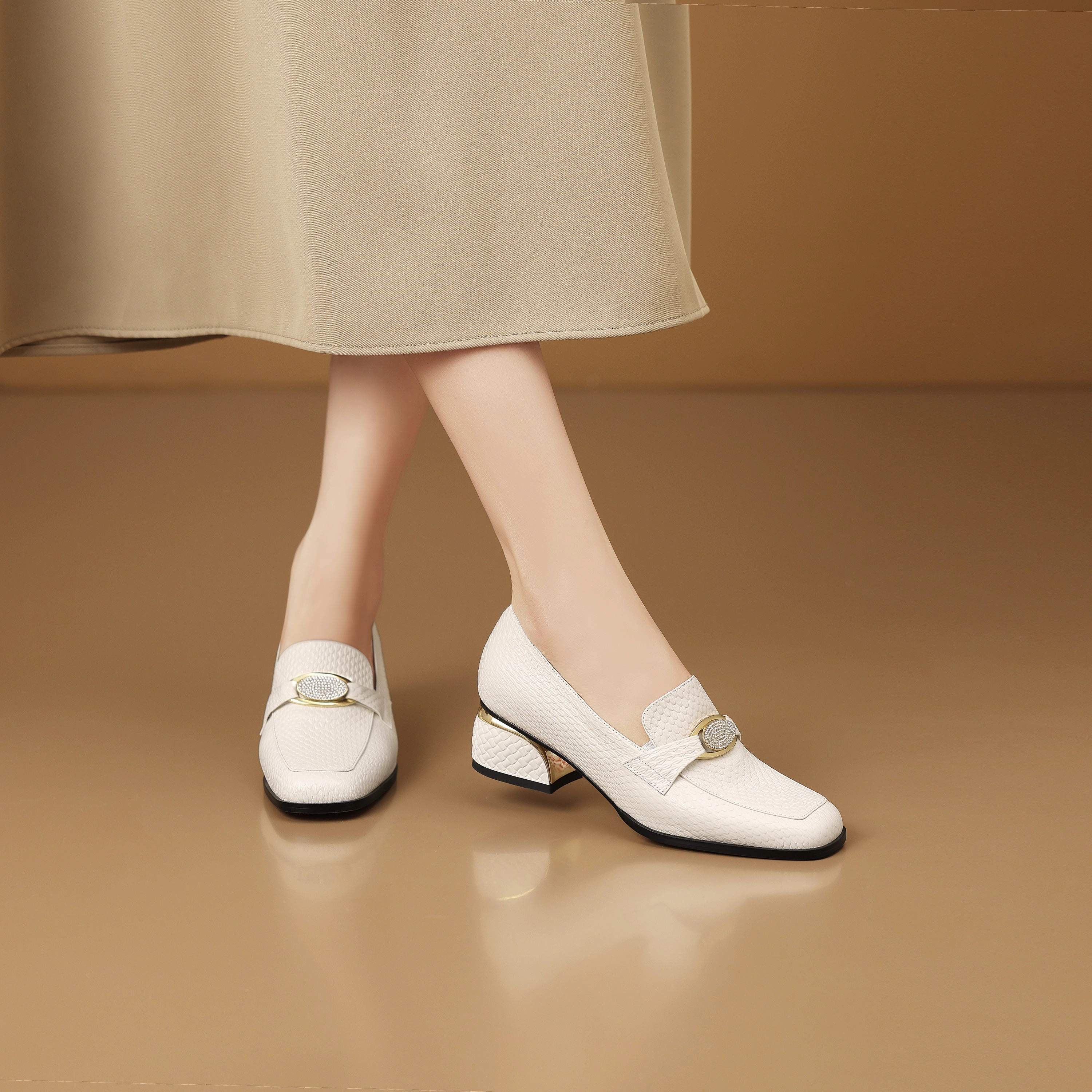 TinaCus Women's Handmade Genuine Leather Glitter Rhinestone Slip On Block Heel Pumps Friday Dress Shoes