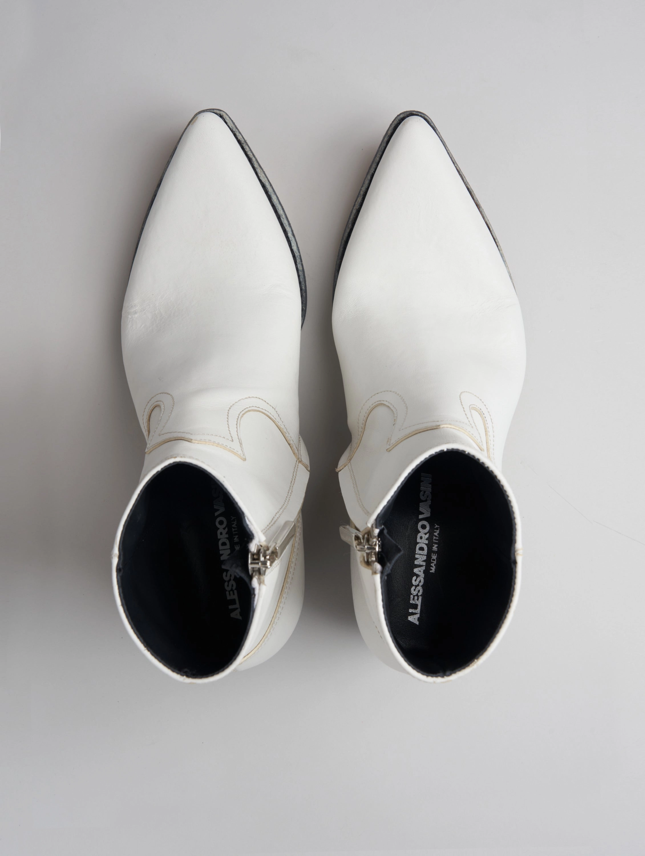 Boots For Motorbike CLINT ANKLE BOOT IN DISTRESSED WHITE VACCHETTA LEATHER